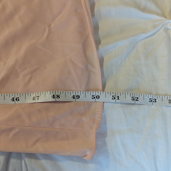 Vanity Fair Pink Nite Gown (38) - Picture 4 of 6